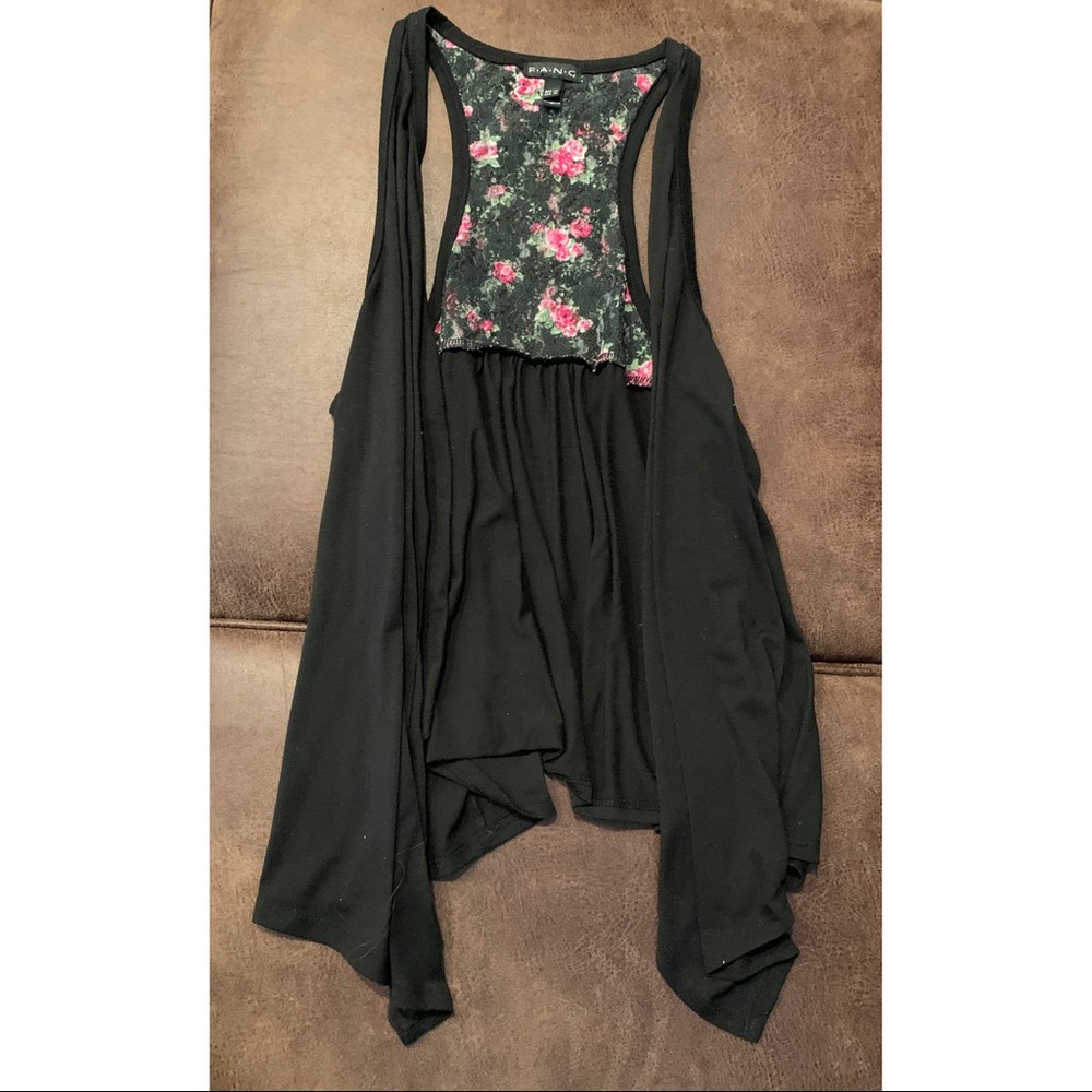 Lacey Flowery Black Vest